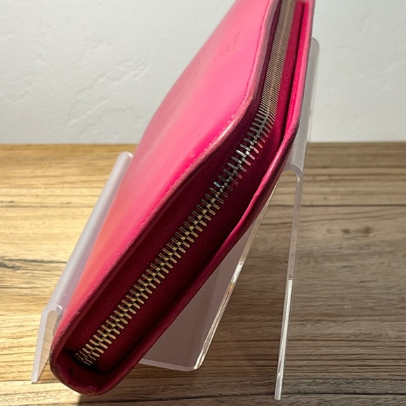 SAINT LAURENT PARIS ZIP AROUND WALLET - Picture 10 of 12